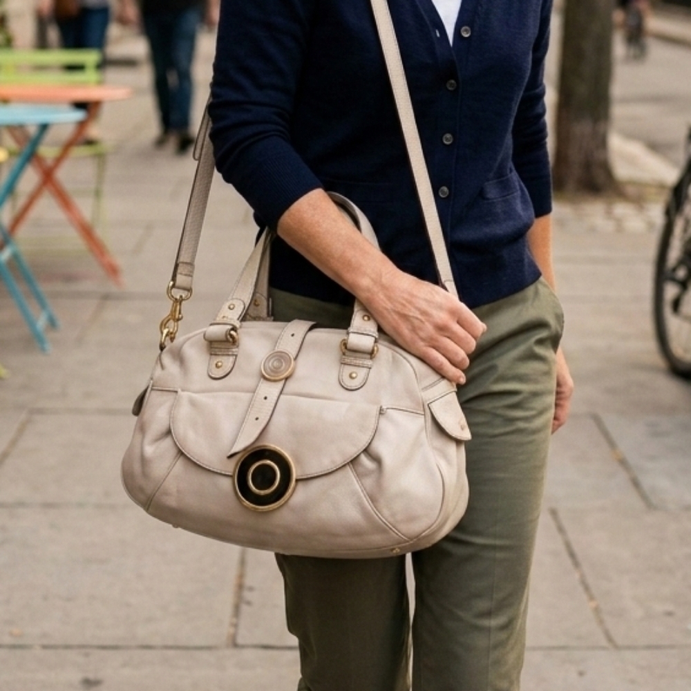 Badgley Mischka Vintage Satchel EUC